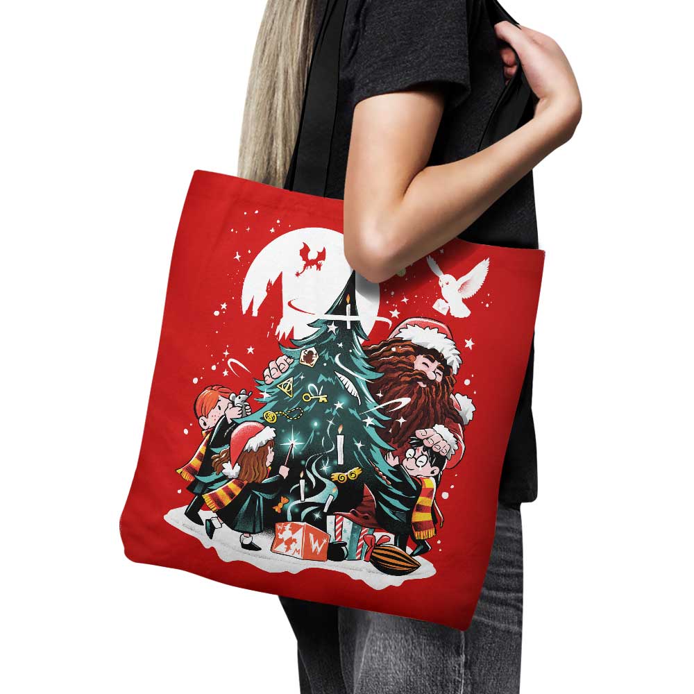 Alemaglia's Gamekeeper Christmas Themed Tote Bag for Festive Season